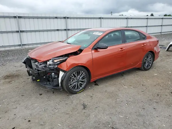 3KPF54AD9RE698567 2024 KIA FORTE - Image 1