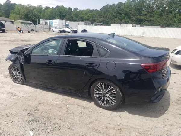 3KPF54AD9RE701239 2024 KIA FORTE - Image 2