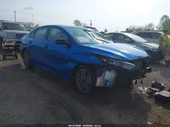 3KPF54AD9RE703122 2024 KIA FORTE
