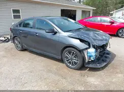 3KPF54AD9RE714475 2024 KIA FORTE
