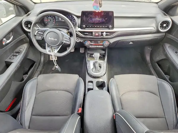 3KPF54AD9RE719580 2024 KIA FORTE - Image 8