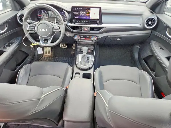 3KPF54AD9RE720129 2024 KIA FORTE - Image 8