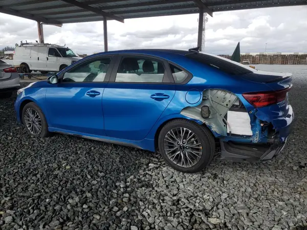3KPF54AD9RE726321 2024 KIA FORTE - Image 2