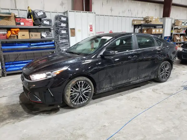 3KPF54AD9RE727727 2024 KIA FORTE - Image 1