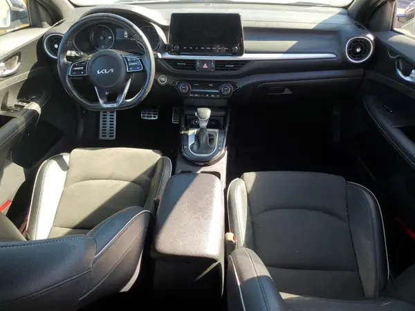 3KPF54AD9RE729736 2024 KIA FORTE - Image 8