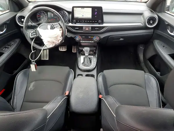 3KPF54AD9RE732698 2024 KIA FORTE - Image 8