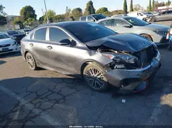 3KPF54AD9RE737982 2024 KIA FORTE