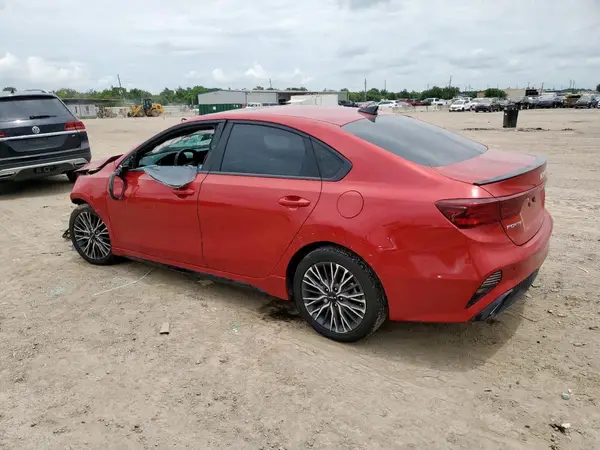 3KPF54AD9RE742924 2024 KIA FORTE - Image 2