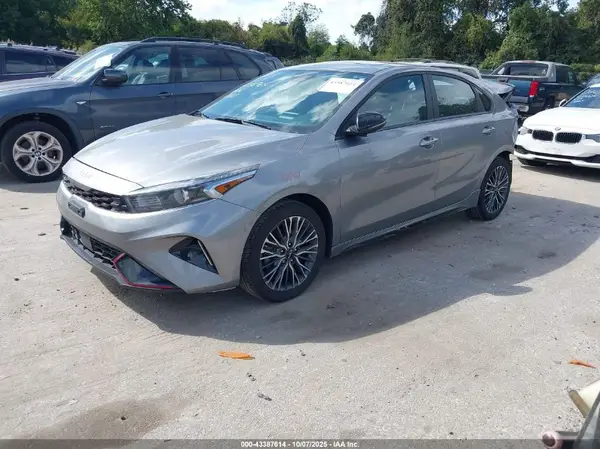 3KPF54AD9RE750344 2024 KIA FORTE - Image 2