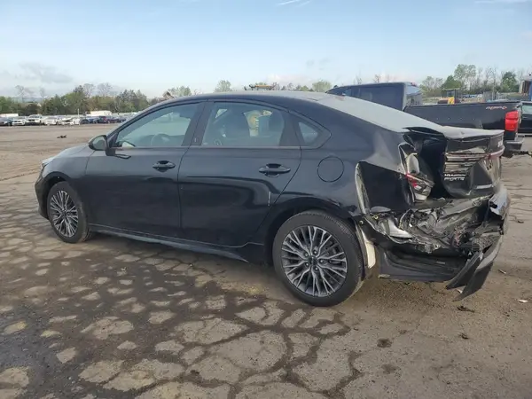 3KPF54AD9RE751624 2024 KIA FORTE - Image 2