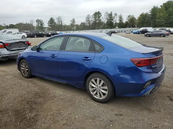 3KPF54AD9RE754121 2024 KIA FORTE - Image 2