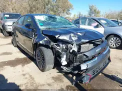 3KPF54AD9RE755320 2024 KIA FORTE
