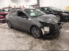 3KPF54AD9RE764597 2024 KIA FORTE