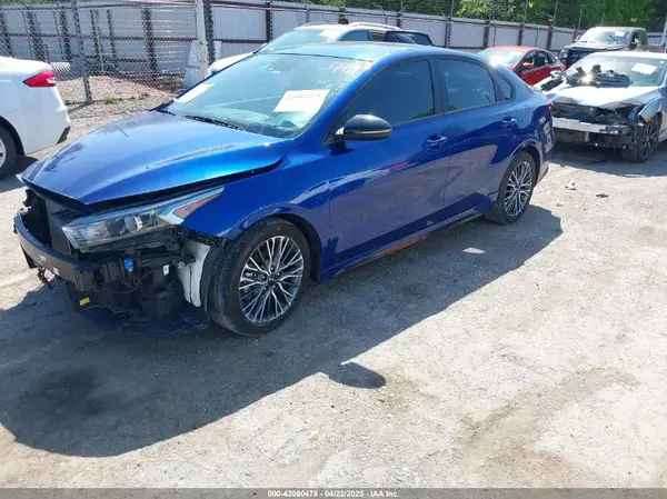 3KPF54AD9RE764941 2024 KIA FORTE - Image 2