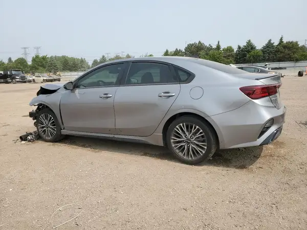 3KPF54AD9RE767371 2024 KIA FORTE - Image 2