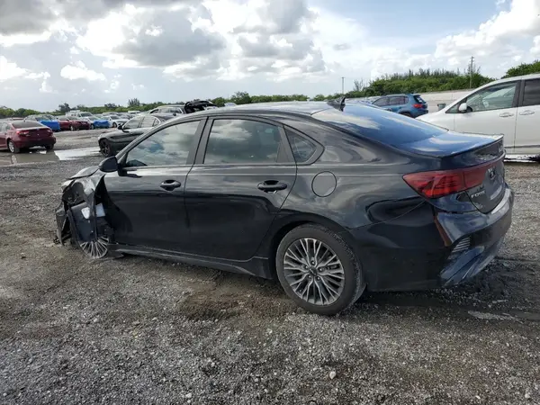 3KPF54AD9RE771324 2024 KIA FORTE - Image 2