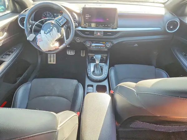 3KPF54AD9RE776832 2024 KIA FORTE - Image 8