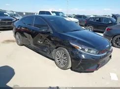 3KPF54AD9RE796112 2024 KIA FORTE