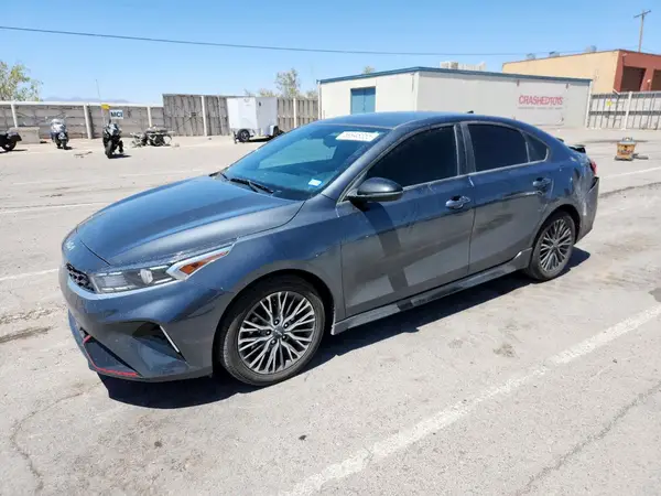 3KPF54AD9RE796675 2024 KIA FORTE - Image 1