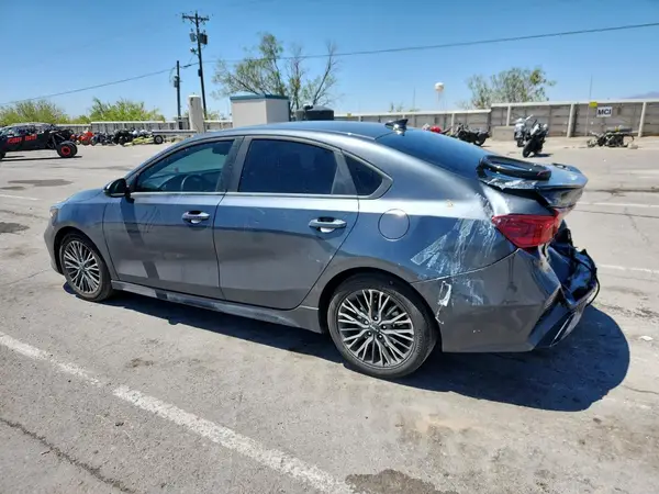 3KPF54AD9RE796675 2024 KIA FORTE - Image 2