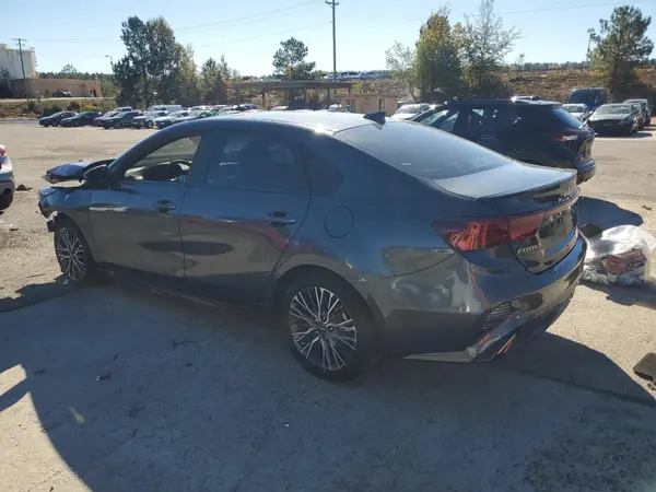 3KPF54AD9RE810848 2024 KIA FORTE - Image 2