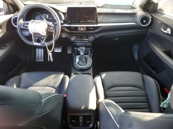 3KPF54AD9RE810848 2024 KIA FORTE - Image 8