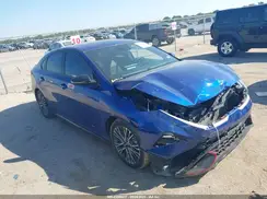 3KPF54AD9RE811529 2024 KIA FORTE