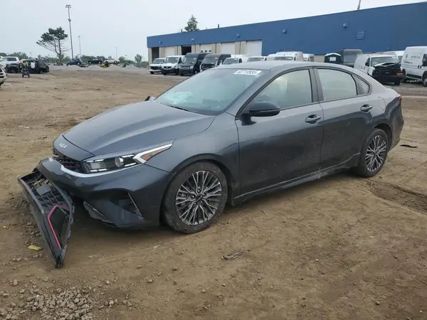 3KPF54AD9RE819002 2024 KIA FORTE - Image 1