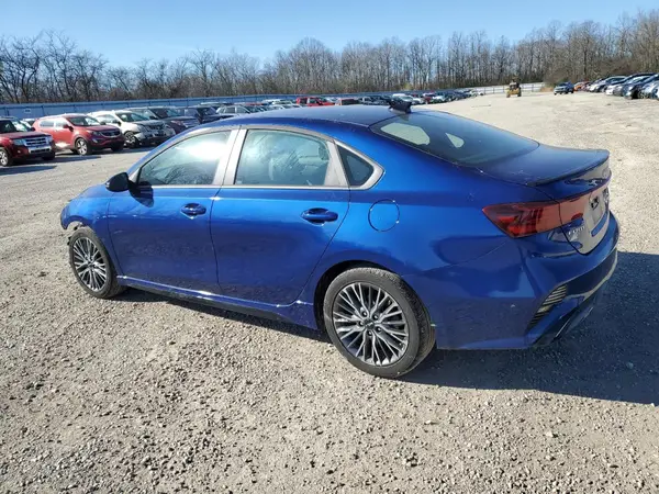 3KPF54AD9RE826726 2024 KIA FORTE - Image 2