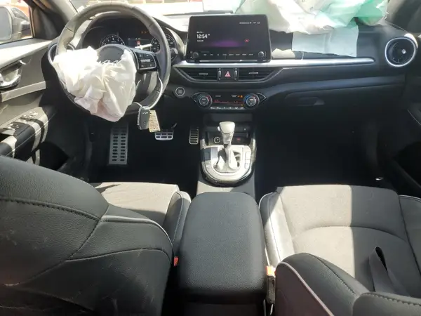 3KPF54AD9RE832168 2024 KIA FORTE - Image 8