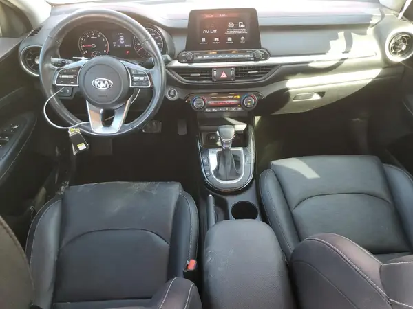 3KPF54ADXKE027947 2019 KIA FORTE - Image 8
