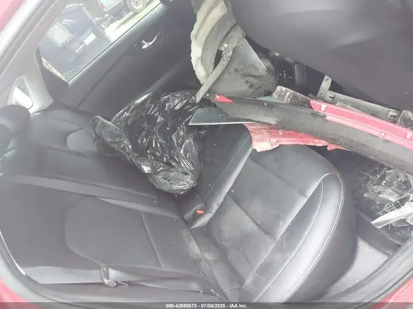 3KPF54ADXKE031531 2019 KIA FORTE - Image 8