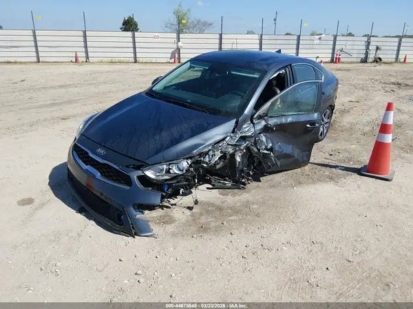 3KPF54ADXME282813 2021 KIA FORTE - Image 2