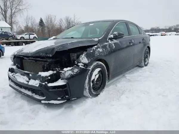 3KPF54ADXME383981 2021 KIA FORTE - Image 2