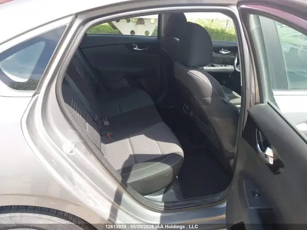 3KPF54ADXME394012 2021 KIA FORTE - Image 8