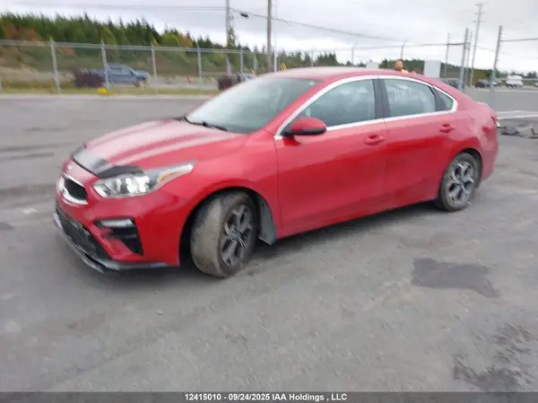 3KPF54ADXME402125 2021 KIA FORTE - Image 2