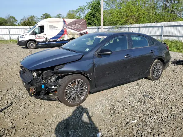 3KPF54ADXNE422490 2022 KIA FORTE - Image 1