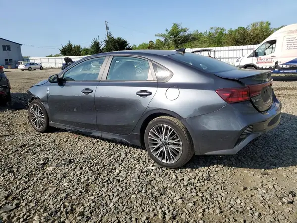 3KPF54ADXNE422490 2022 KIA FORTE - Image 2