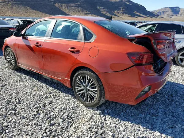 3KPF54ADXNE437314 2022 KIA FORTE - Image 2
