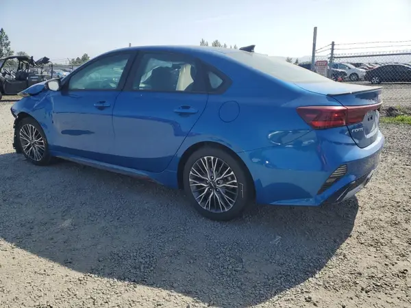 3KPF54ADXNE437748 2022 KIA FORTE - Image 2
