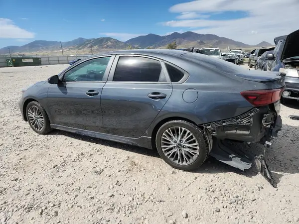 3KPF54ADXNE440245 2022 KIA FORTE - Image 2