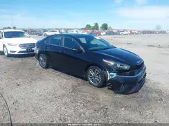 3KPF54ADXNE448913 2022 KIA FORTE
