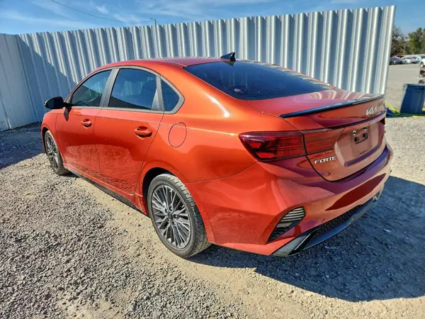 3KPF54ADXNE453187 2022 KIA FORTE - Image 2