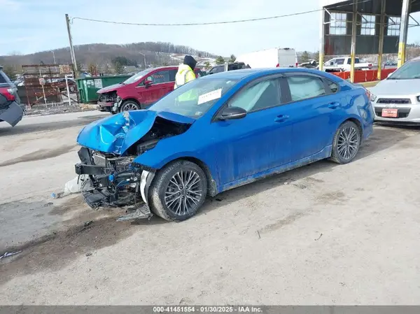 3KPF54ADXNE453724 2022 KIA FORTE - Image 2