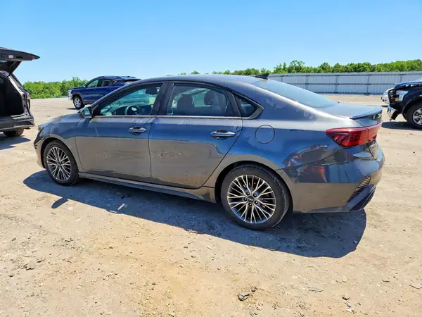 3KPF54ADXNE470054 2022 KIA FORTE - Image 2