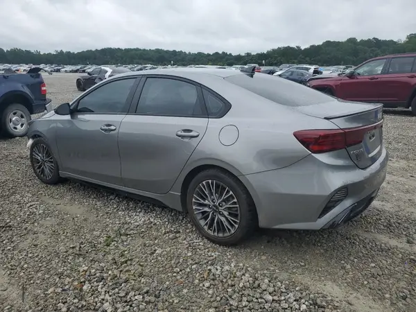 3KPF54ADXNE471138 2022 KIA FORTE - Image 2