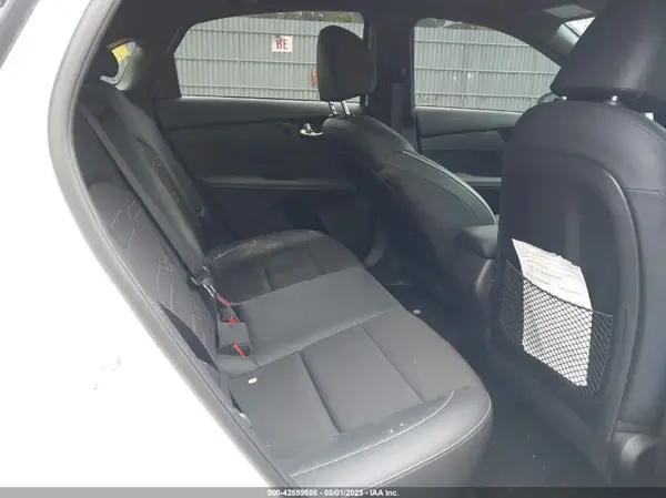 3KPF54ADXNE473374 2022 KIA FORTE - Image 8
