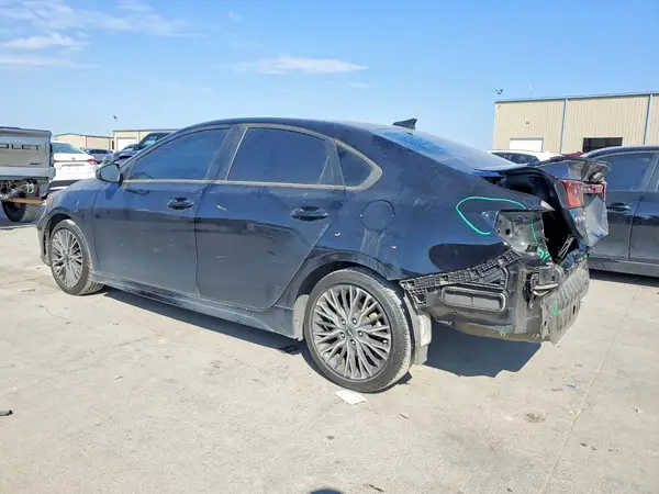 3KPF54ADXNE479062 2022 KIA FORTE - Image 2