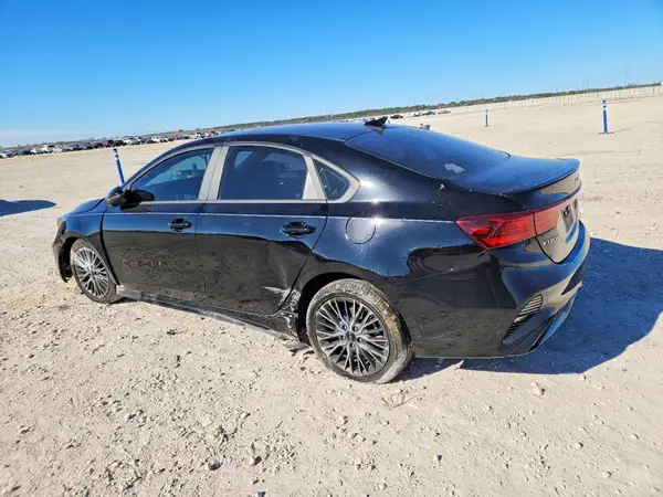 3KPF54ADXNE479613 2022 KIA FORTE - Image 2