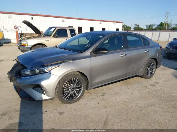 3KPF54ADXNE486304 2022 KIA FORTE - Image 2
